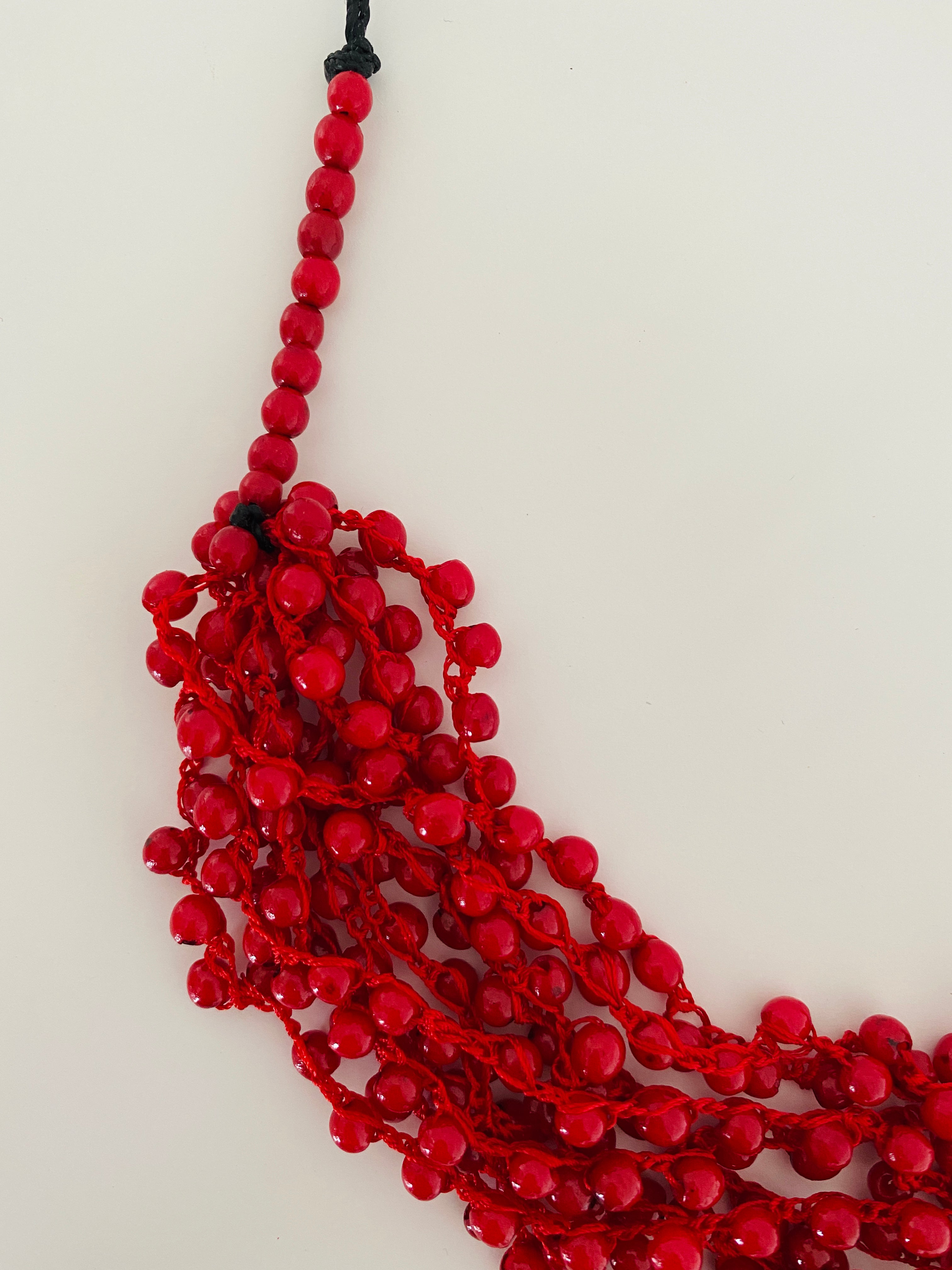 Chirilla Seeds Necklace - Red